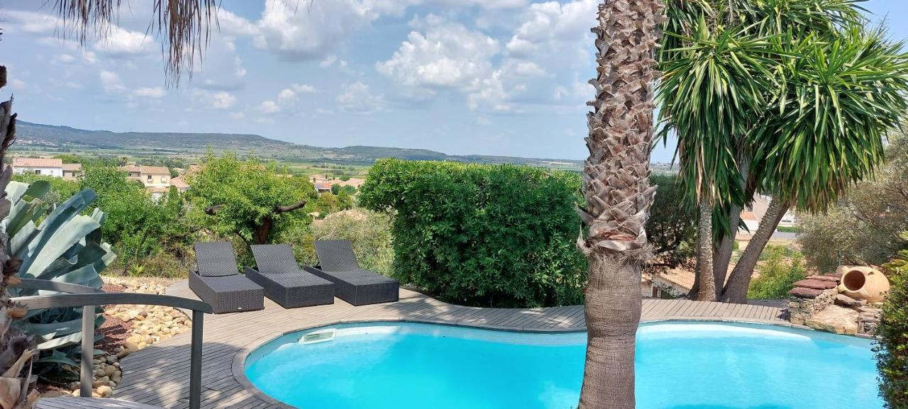 Beautiful Villa With A Stunning View Roujan Exterior photo